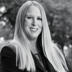 suzanne-smith